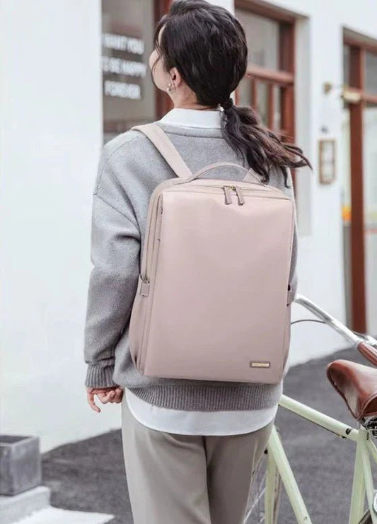 The Perfect Women's Backpack: Style, Comfort, and Everyday Functionality - xeoloex